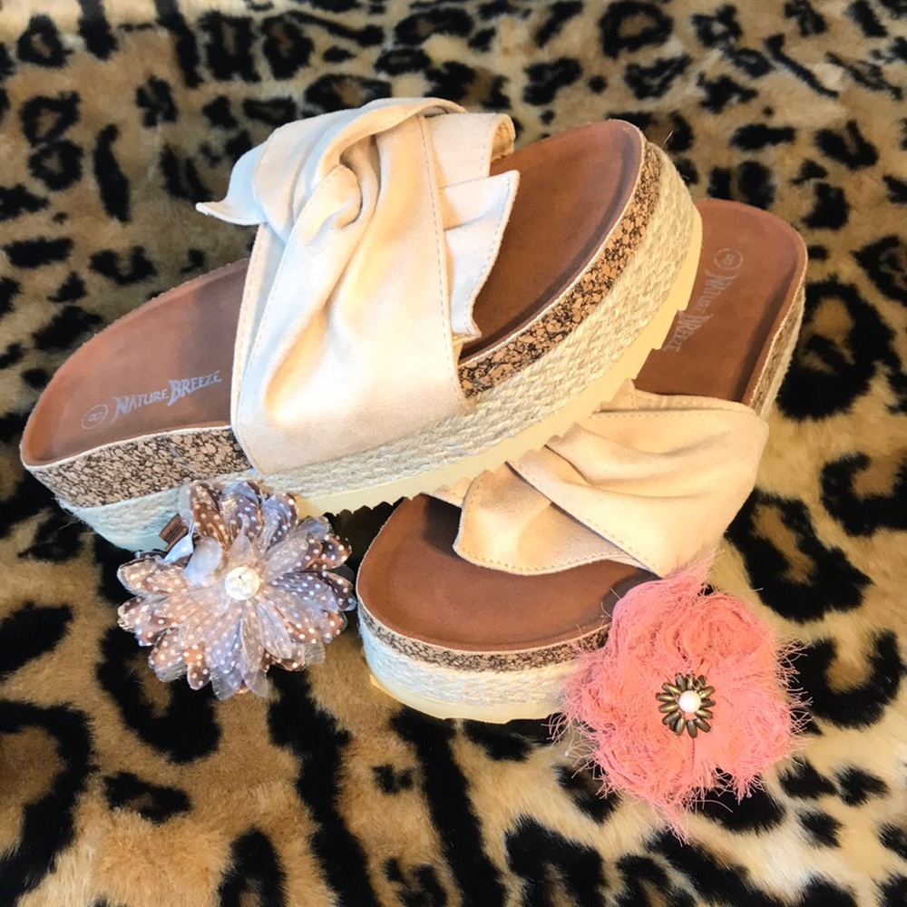 NWOT espadrille platform slides